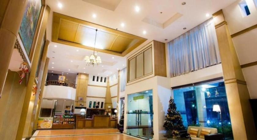 At Ayutthaya Hotel Zewnętrze zdjęcie